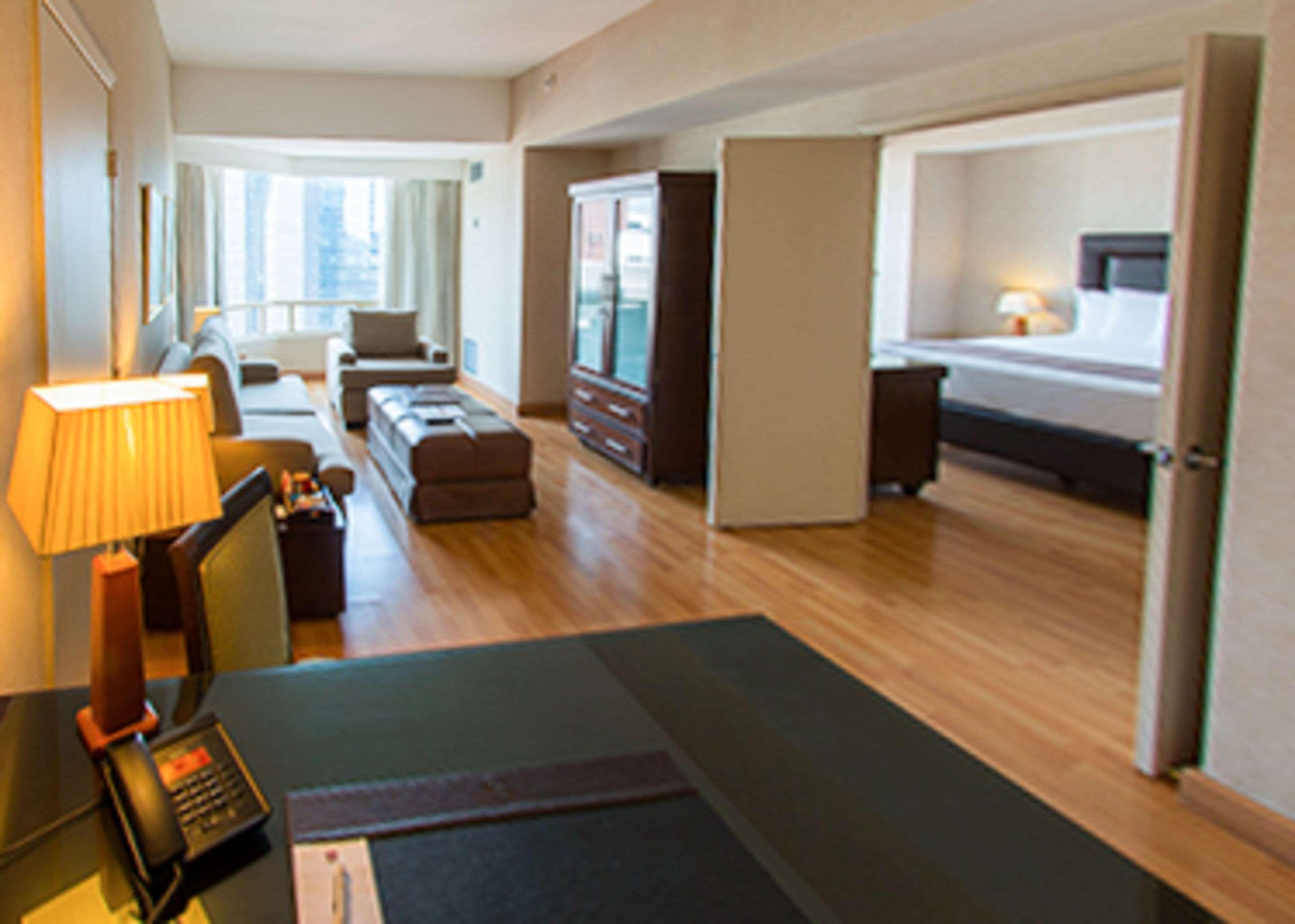 Clarion Suites Guatemala City Eksteriør bilde A typical two-bedroom apartment