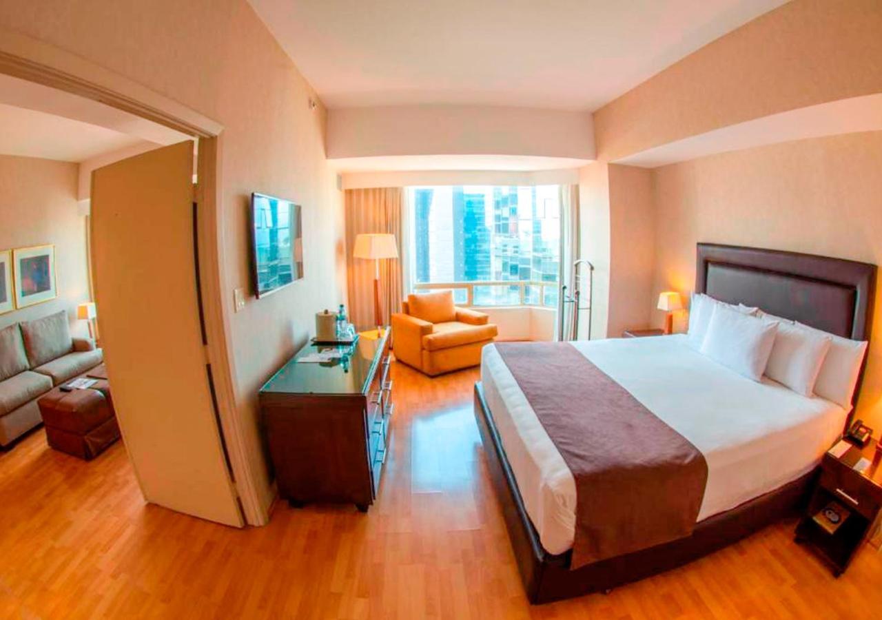 Clarion Suites Guatemala City Eksteriør bilde Suite